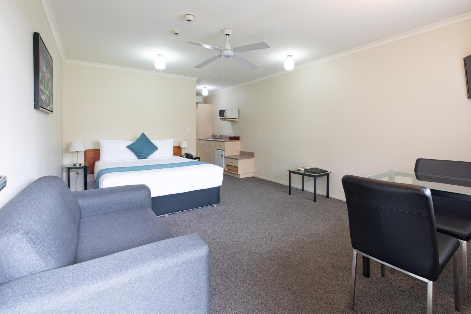 Best Western Bks Pioneer Motor Lodge Auckland Room photo