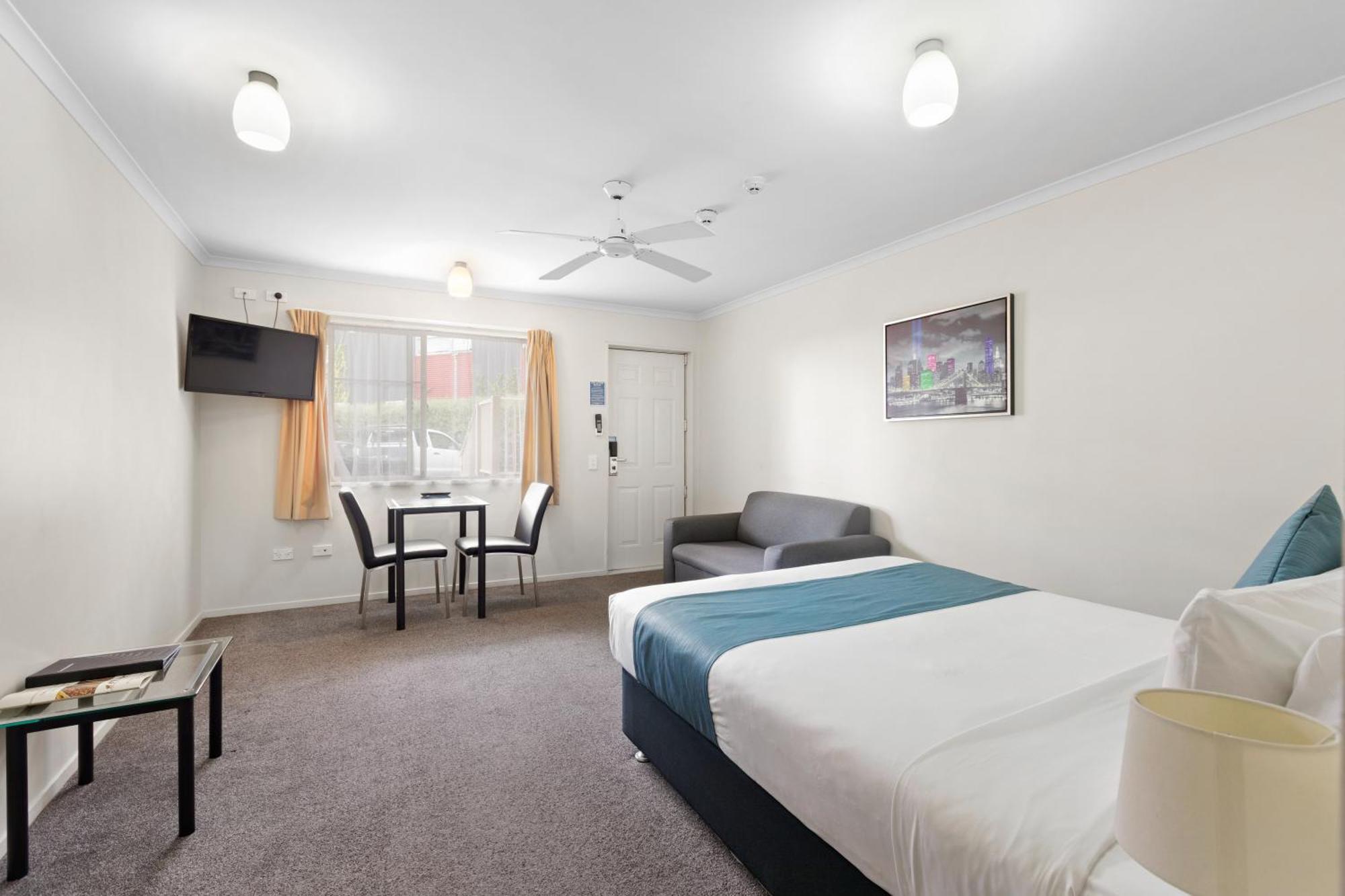 Best Western Bks Pioneer Motor Lodge Auckland Room photo